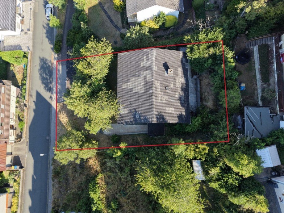 Draufsicht Zweifamilienhaus Bischoffen