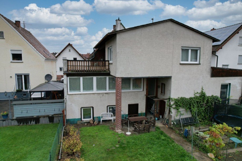 R�ckansicht Etagenwohnung Wetzlar / M�nchholzhausen