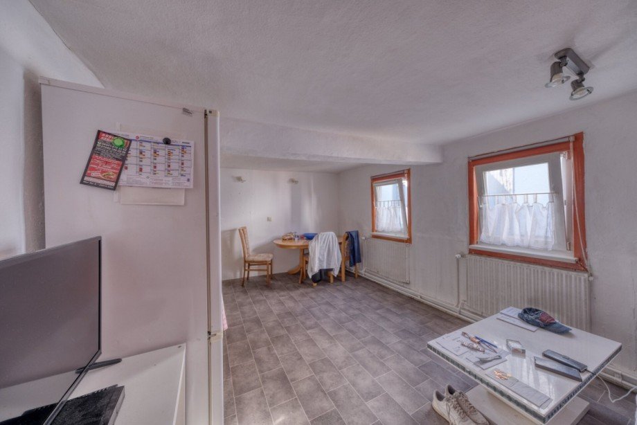 Wohnbereich Zweifamilienhaus A�lar