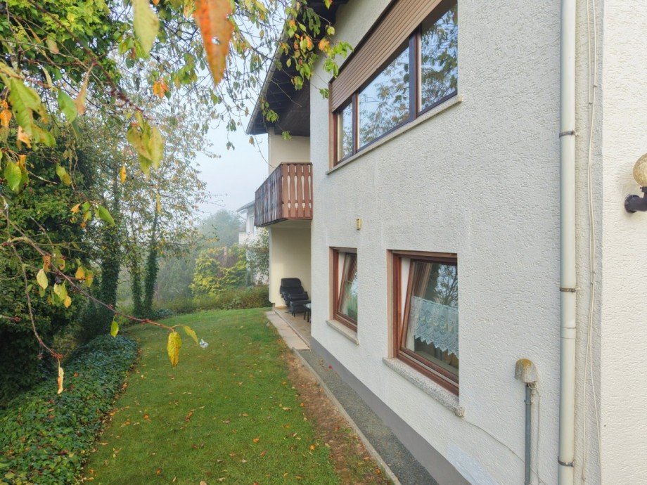 Seitenansicht Einfamilienhaus Bischoffen