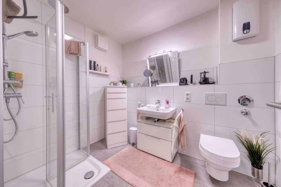 Badezimmer Etagenwohnung Gie�en / Allendorf