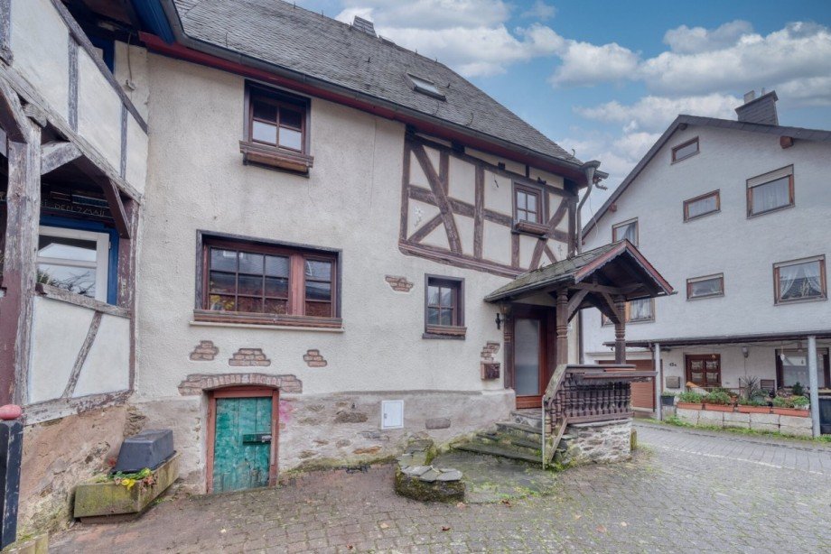 Eingangsbereich Einfamilienhaus Leun / Biskirchen