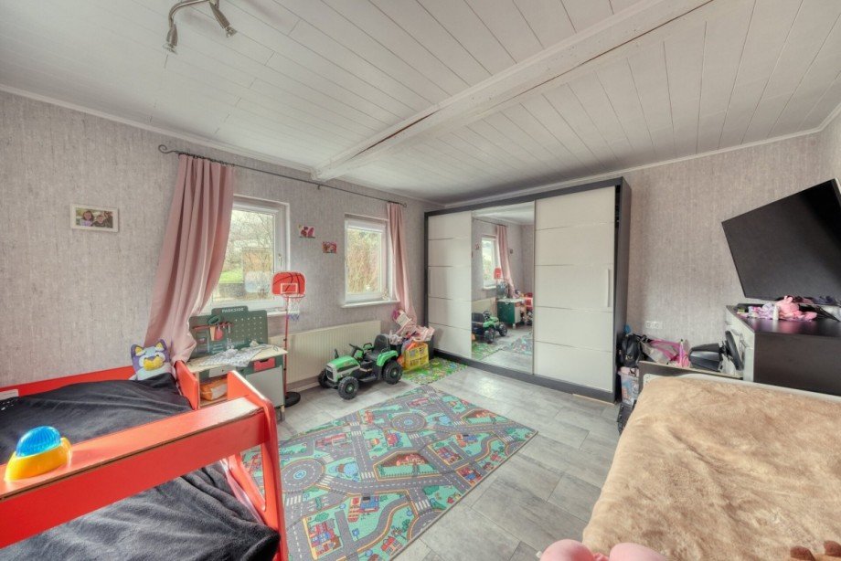 Schlafzimmer 2 Einfamilienhaus Greifenstein / Allendorf