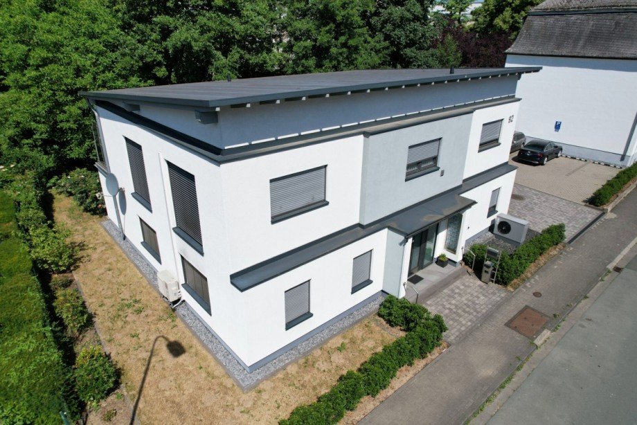 Au�enansicht_seitlich Haus Wetzlar