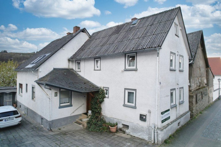 Hauptbild: Zwei Wohneinheiten ein Zuhause in zentraler Lage - provisionsfrei