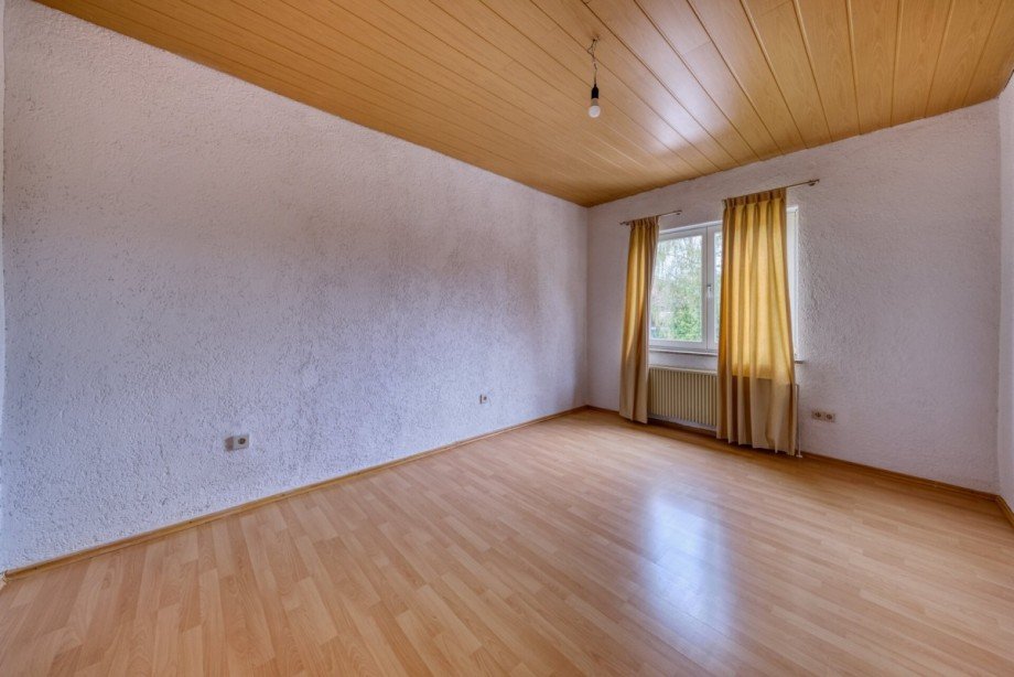 2 Schlafzimmer Dachgeschosswohnung Braunfels / Altenkirchen