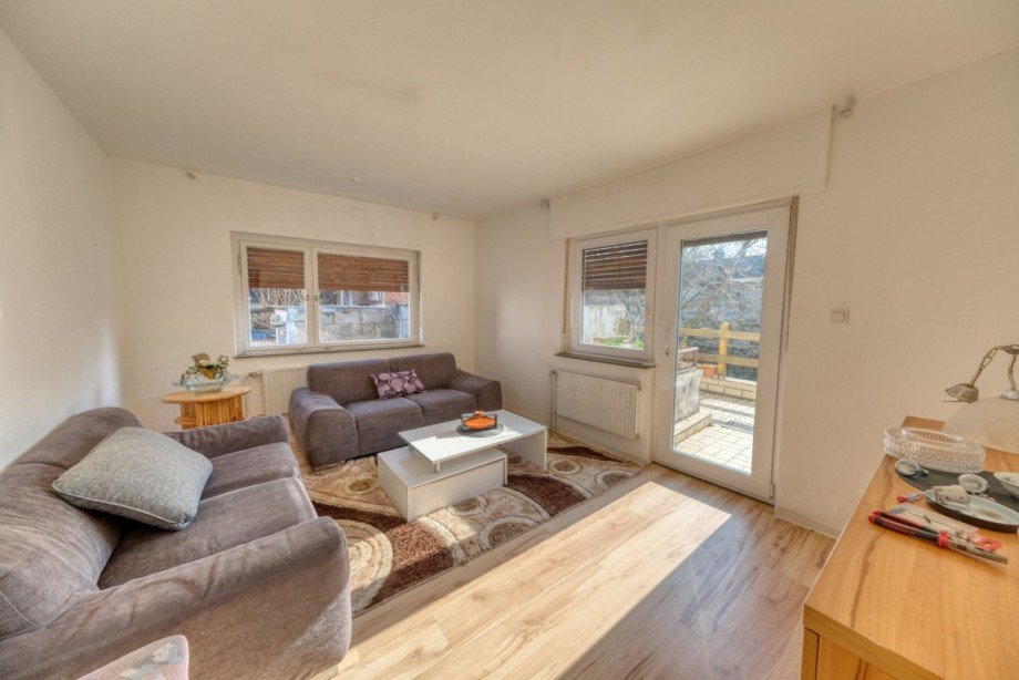 Wohnzimmer Zweifamilienhaus A�lar