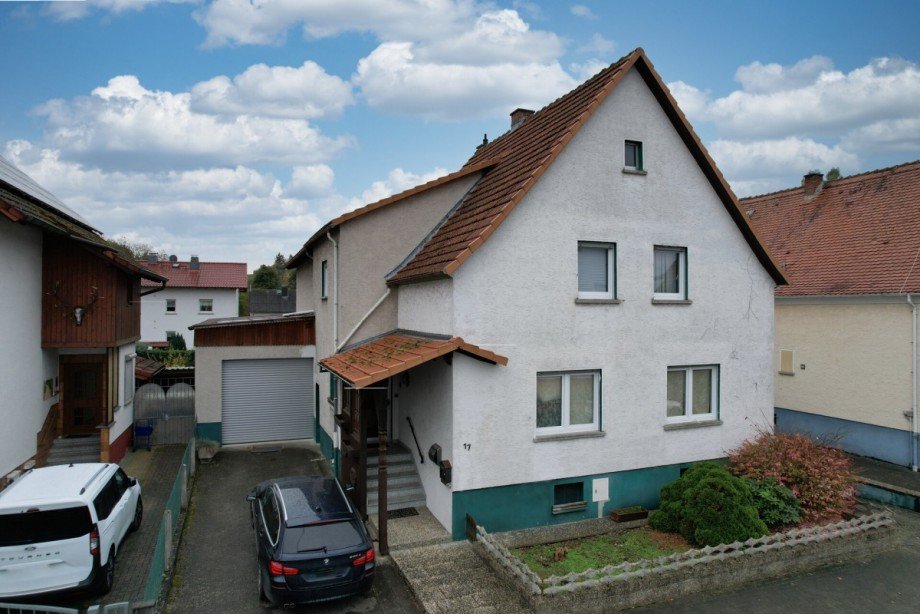 Frontansicht 2 Etagenwohnung Wetzlar / M�nchholzhausen