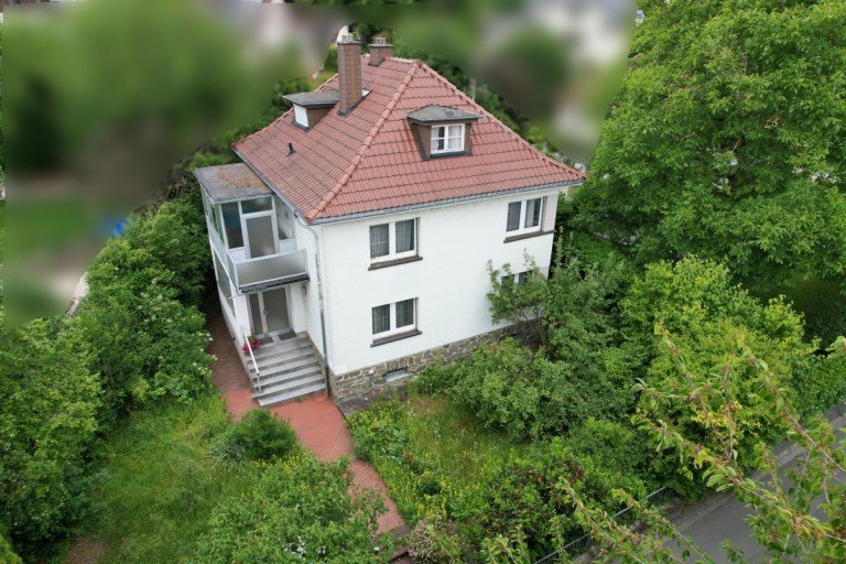 Titelbild Wetzlar Einfamilienhaus Seltene Gelegenheit: Sanierungsbed�rftiges Einfamilienhaus in Toplage - provisionsfrei