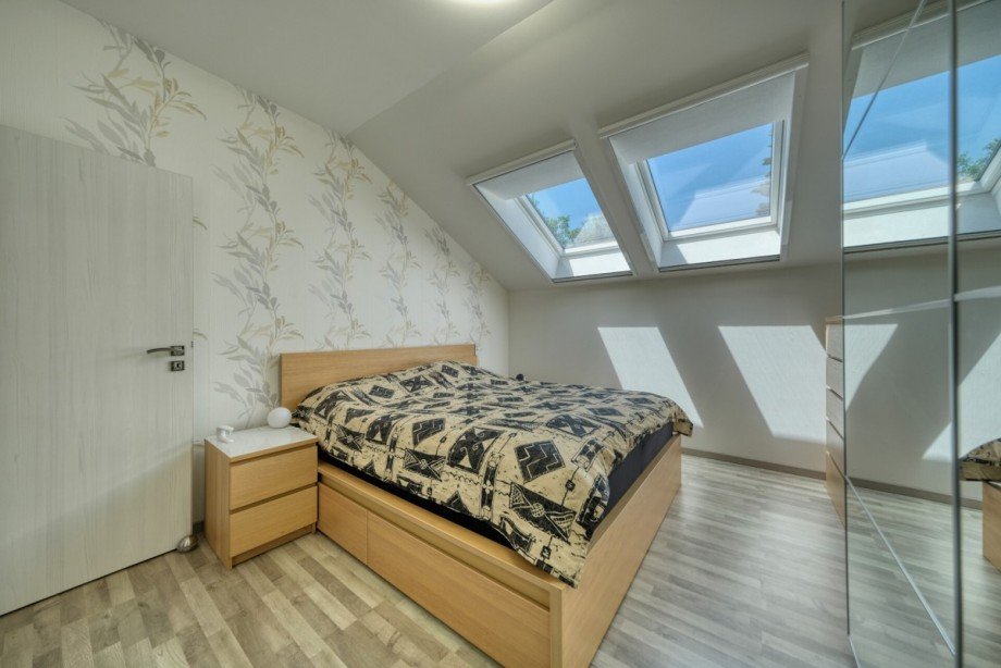 DG_Schlafzimmer Doppelhaush�lfte Wettenberg / Launsbach