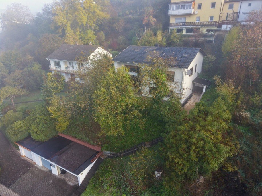 Au�enansicht mit Stellplatz Einfamilienhaus Bischoffen