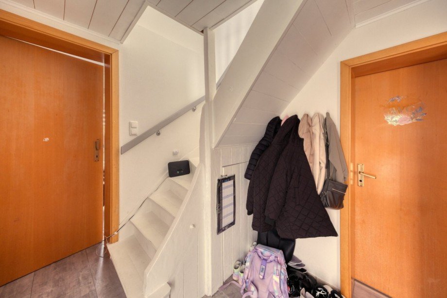 Flur Einfamilienhaus Greifenstein / Allendorf