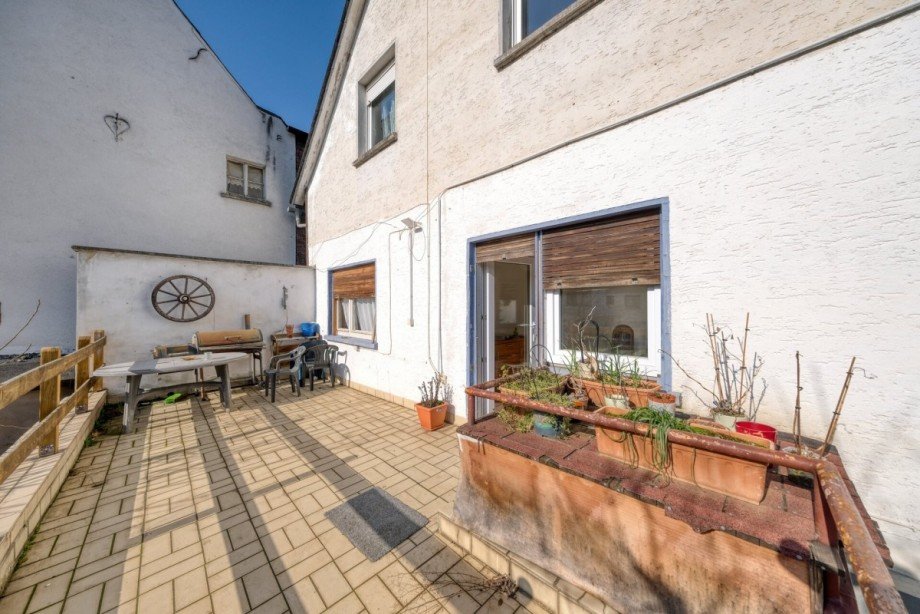 Terrasse Zweifamilienhaus A�lar