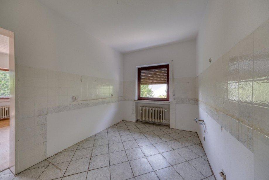 2 K�che Zweifamilienhaus Bischoffen