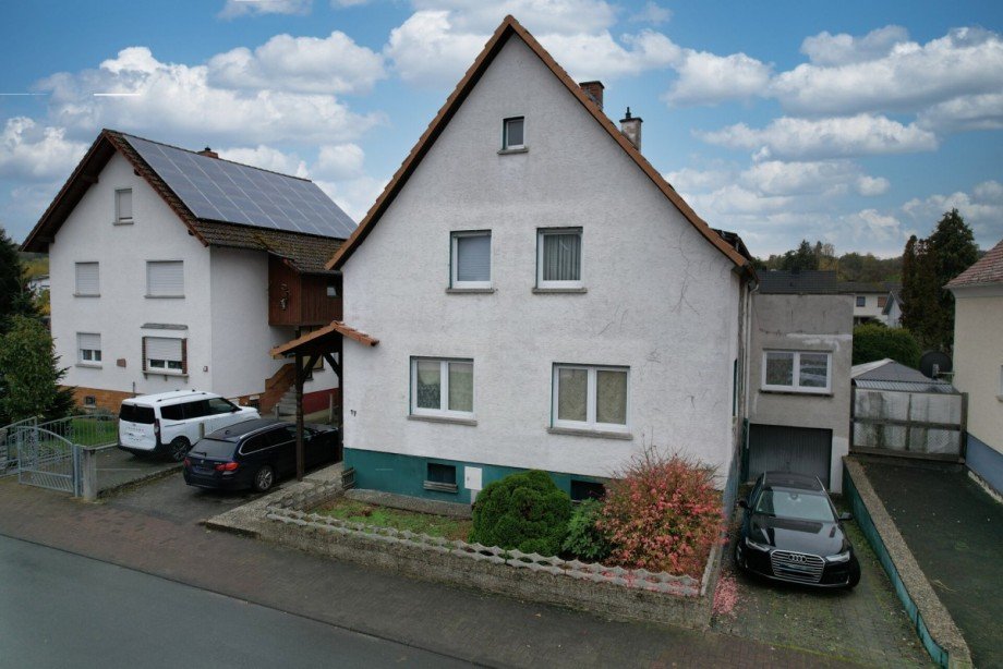 Frontansicht Etagenwohnung Wetzlar / M�nchholzhausen