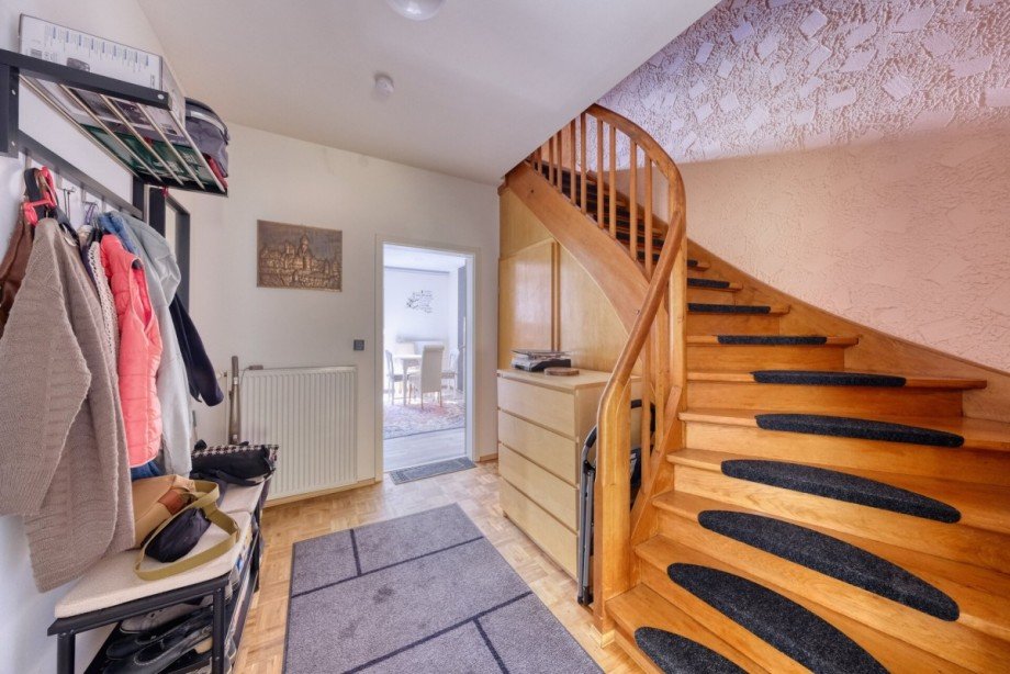 Flur Einfamilienhaus Weilm�nster / Rohnstadt