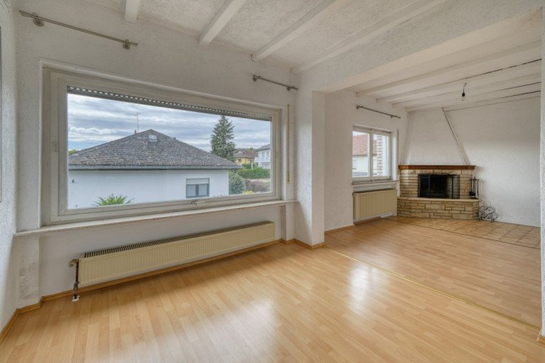 Wohnzimmer Braunfels / Altenkirchen Dachgeschosswohnung Charmant. Gro�z�gig. Zuhause.