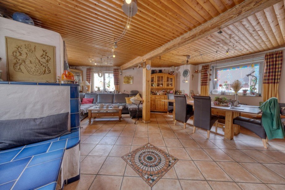 Wohnzimmer Haupthaus Zweifamilienhaus Sch�ffengrund / Schwalbach