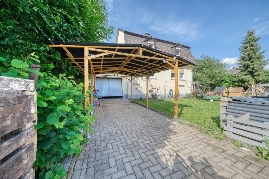Carport Einfamilienhaus Ehringshausen
