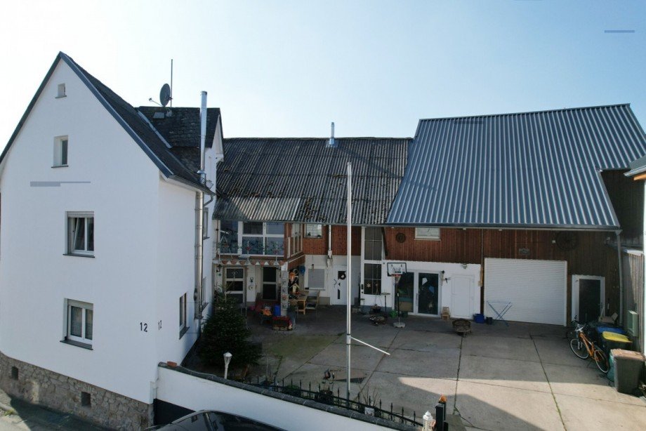 Au�enbereich Zweifamilienhaus Sch�ffengrund / Schwalbach