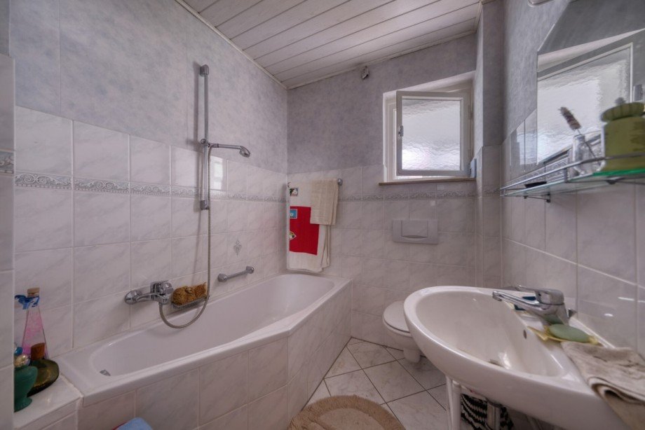 OG_Badezimmer Einfamilienhaus Wetzlar