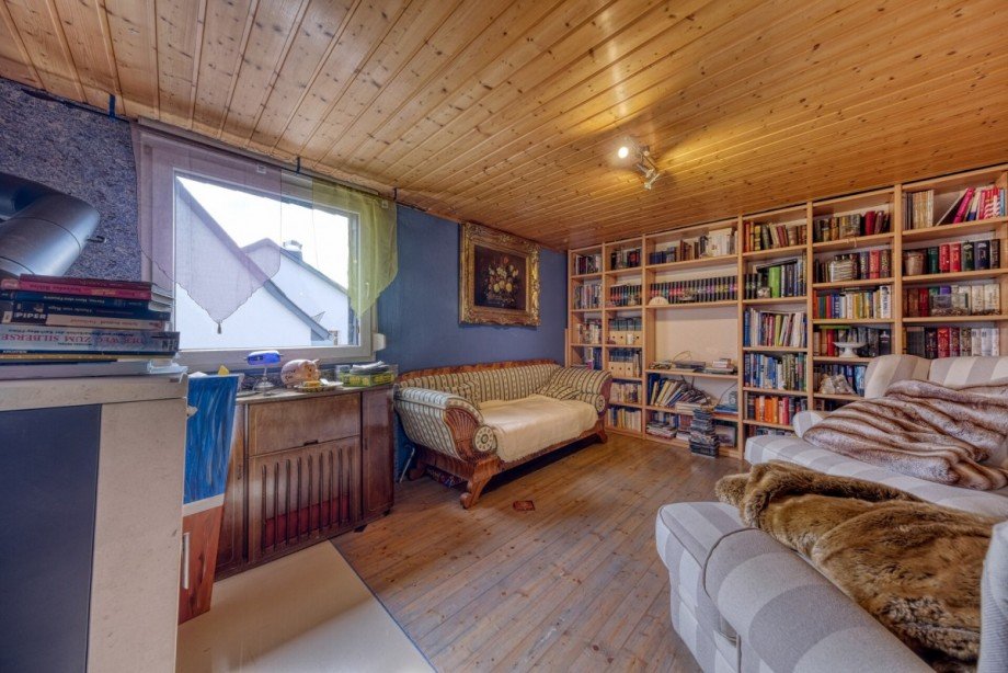 Zimmer OG Haupthaus Zweifamilienhaus Sch�ffengrund / Schwalbach