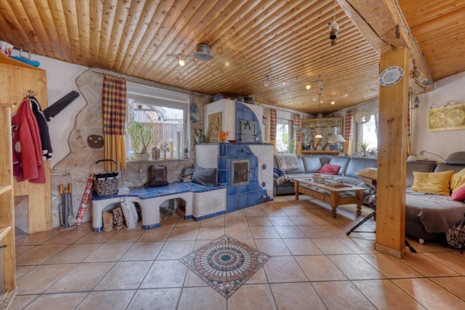 Wohnzimmer Haupthaus Zweifamilienhaus Sch�ffengrund / Schwalbach