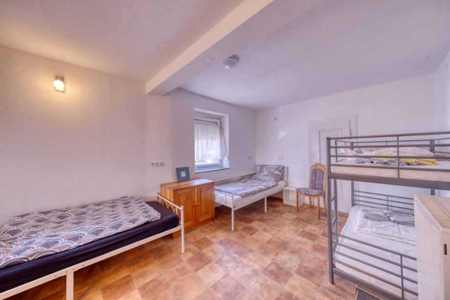 Schlafzimmer Zweifamilienhaus A�lar