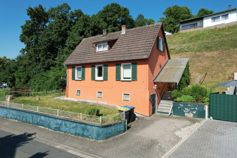 Titelbild Solms Einfamilienhaus Wohntr�ume zum Selbermachen- provisionsfrei
