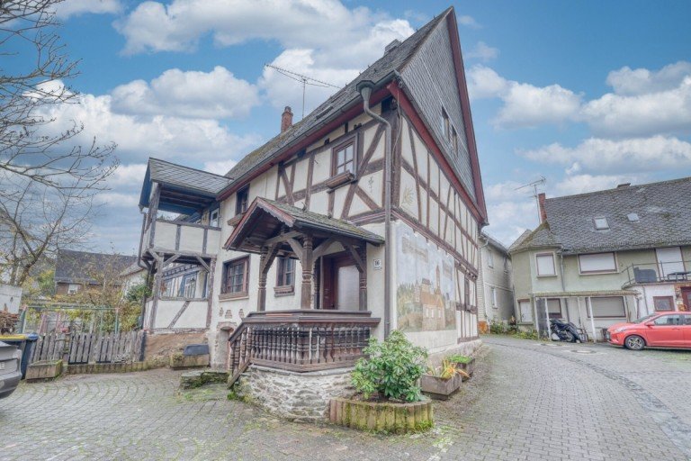 Hauptbild: Wohnen mit Geschichte - provisionsfrei