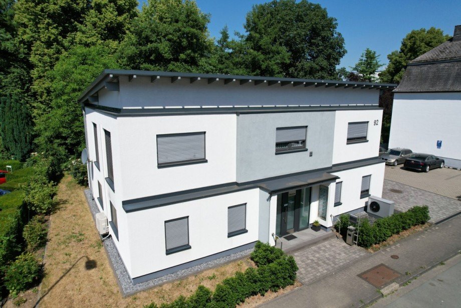 Au�enansicht_Praxis-Eingang Haus Wetzlar