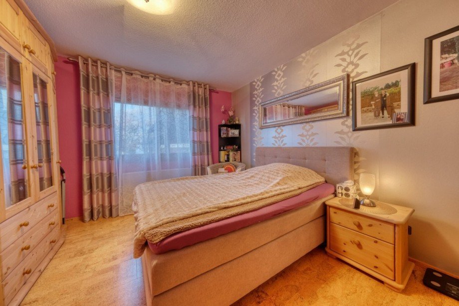 Schlafzimmer 2 Einfamilienhaus Wettenberg / Krofdorf-Gleiberg